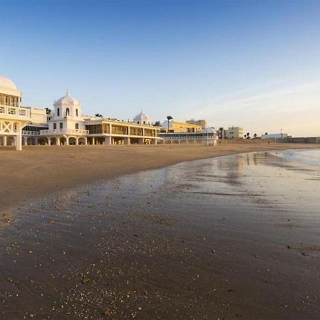 Apartamento El Tanguillo Little Apartments Cadiz Dış mekan fotoğraf